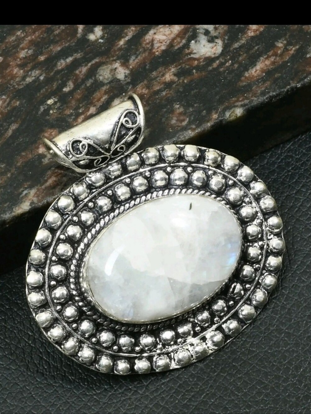 Large FLASHY Rainbow Moonstone 925 Sterling Silver Pendant Crystal Necklace NEW